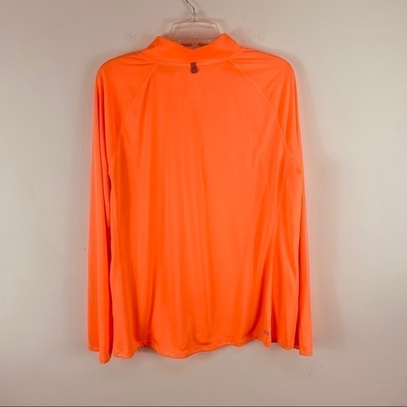 DANSKIN NOW performance pulloverTop - Picture 6 of 9